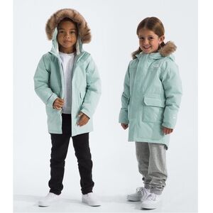 🦋The North Face Kids Arctic Down Parka Waterproof Hooded Coat Faux Fur size-7